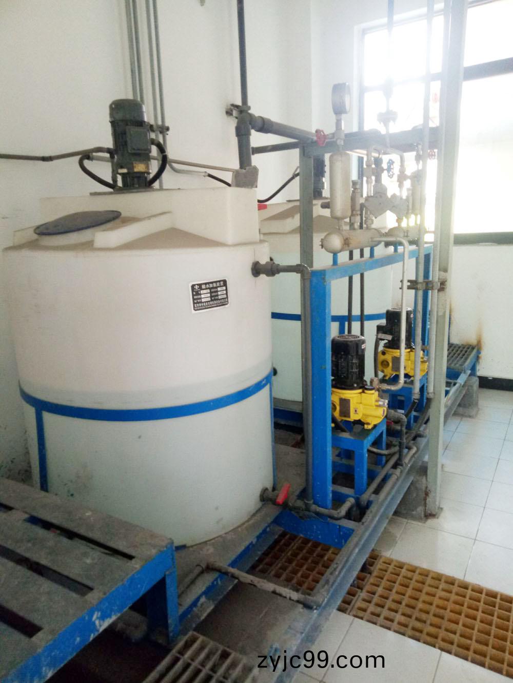 江門(men)某(mou)某能源(yuan)股(gu)份(fen)有限(xian)公(gong)司250m3ph除(chu)鹽(yan)水(shui)係統