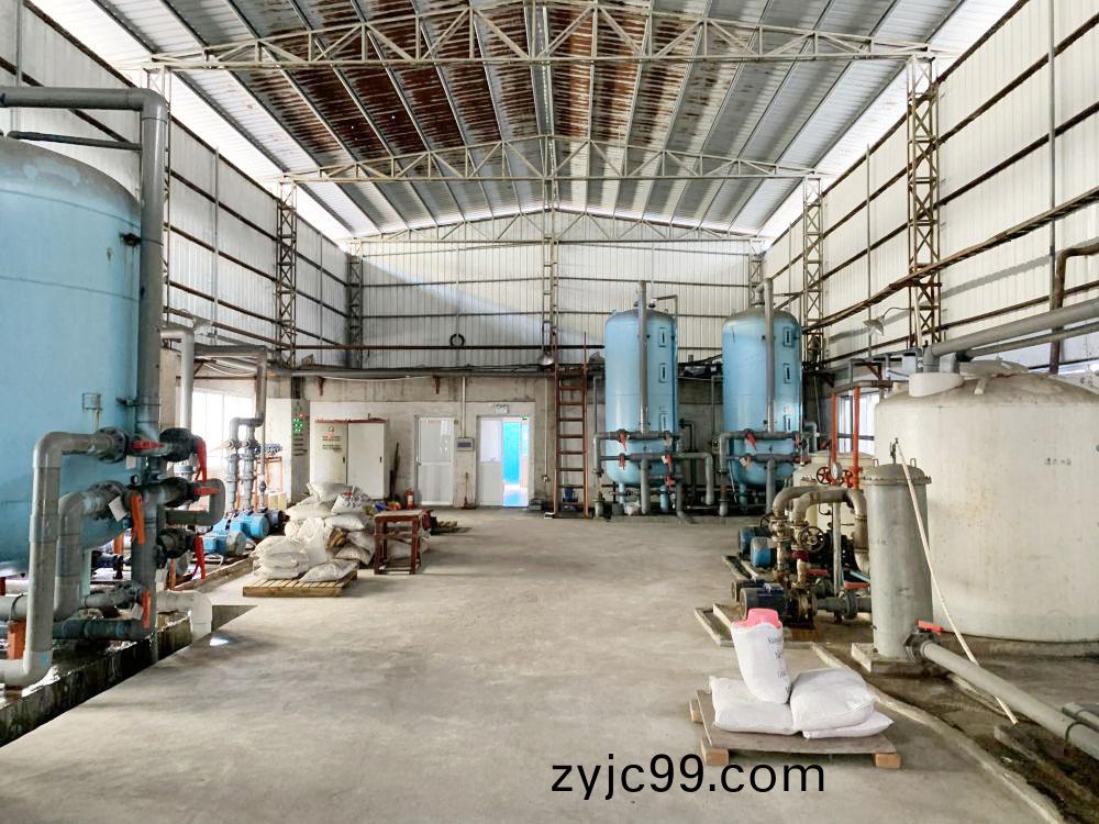 槑(mei)州某(mou)某紙業80m3ph除鹽(yan)水係統(tong)現(xian)場圖片(pian)