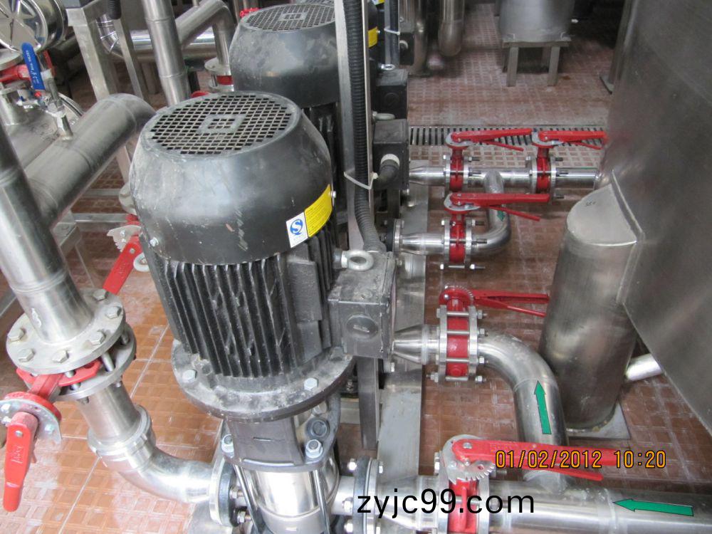 飲(yin)料(liao)廠20m3ph純水係(xi)統