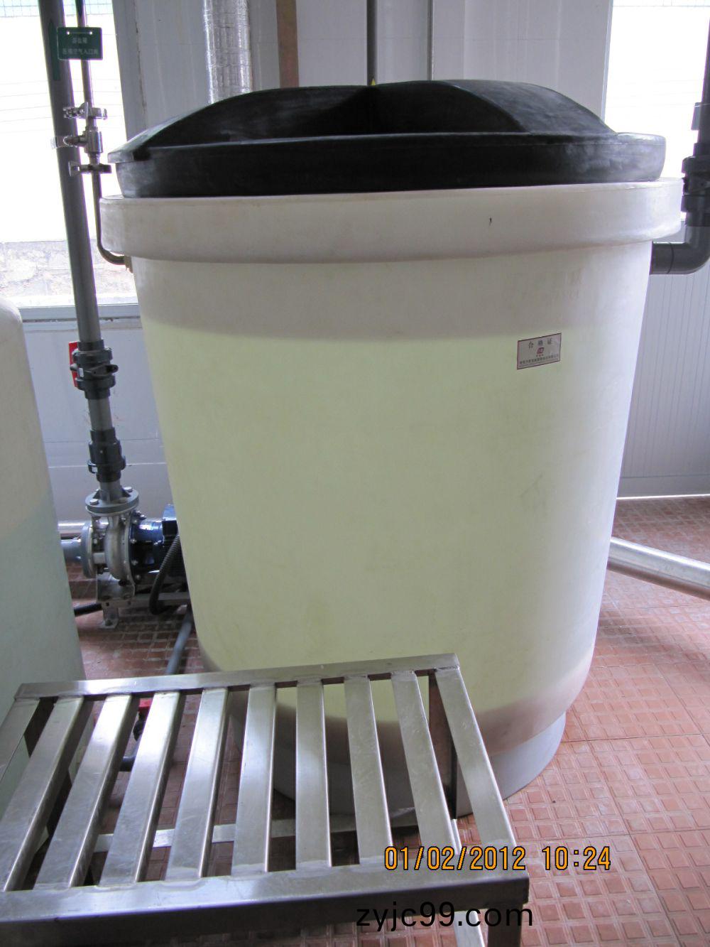 飲(yin)料廠(chang)20m3ph純水(shui)係統