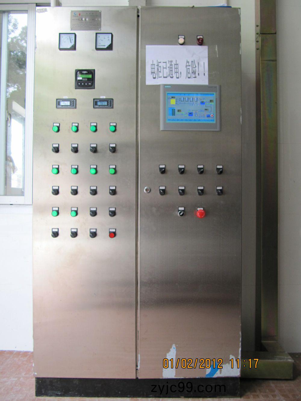 飲料(liao)廠(chang)20m3ph純(chun)水係統(tong)