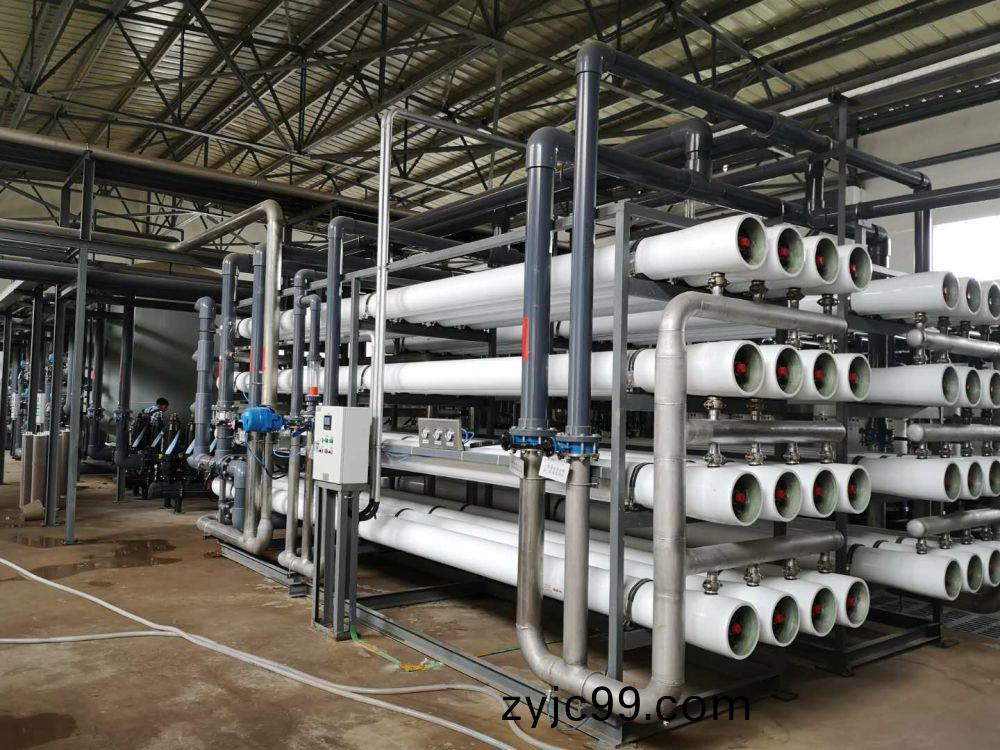 雲南(nan)某(mou)某石(shi)化(hua)300m3ph除(chu)鹽水係統(tong)