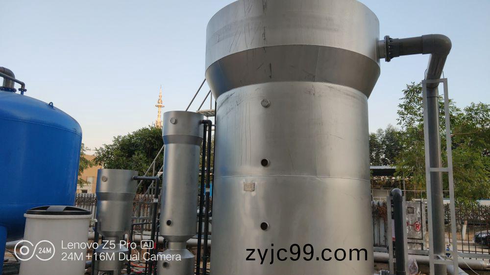 廣東某某(mou)紡(fang)織(zhi)100噸(dun)輭(ruan)化水工程