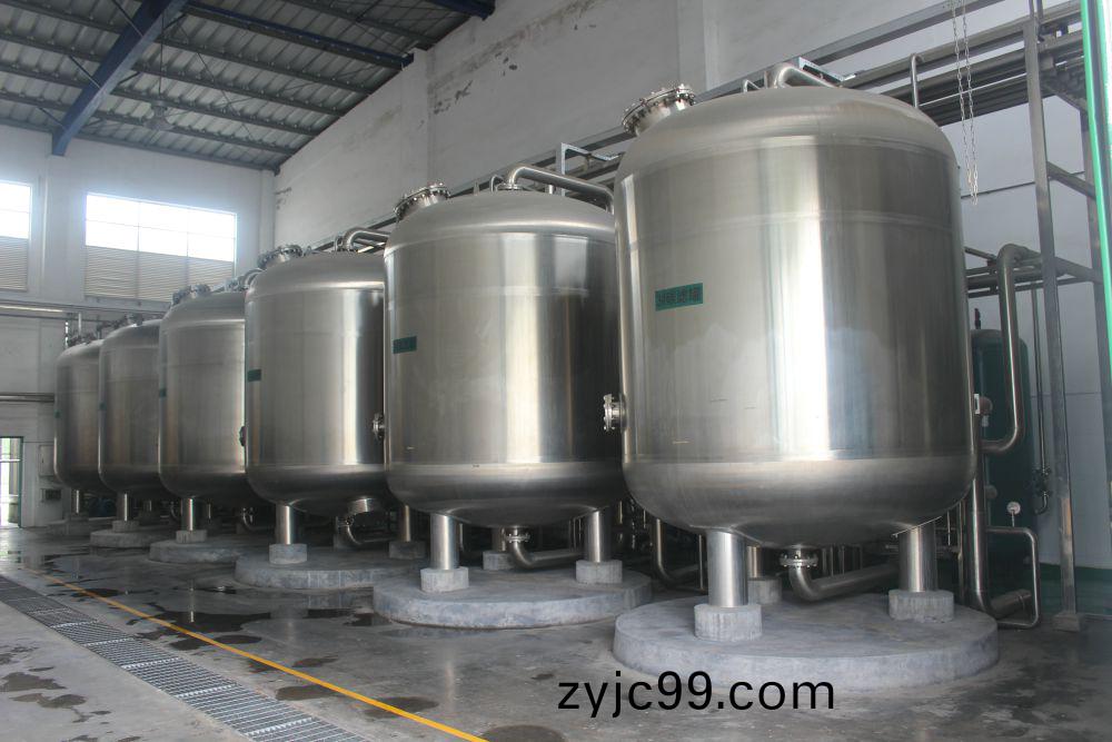 廣(guang)州(zhou)某(mou)某啤酒(jiu)100噸過濾輭(ruan)化水(shui)工(gong)程