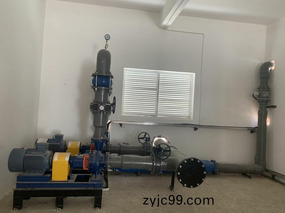 越(yue)南(nan)某(mou)某(mou)60噸(dun)輭化水(shui)工程(cheng)