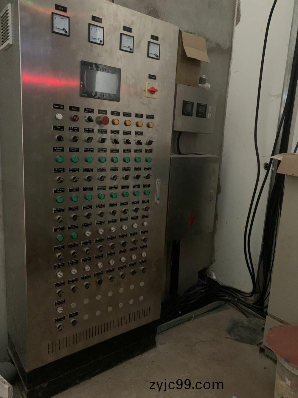 越南某某60噸輭化(hua)水工(gong)程