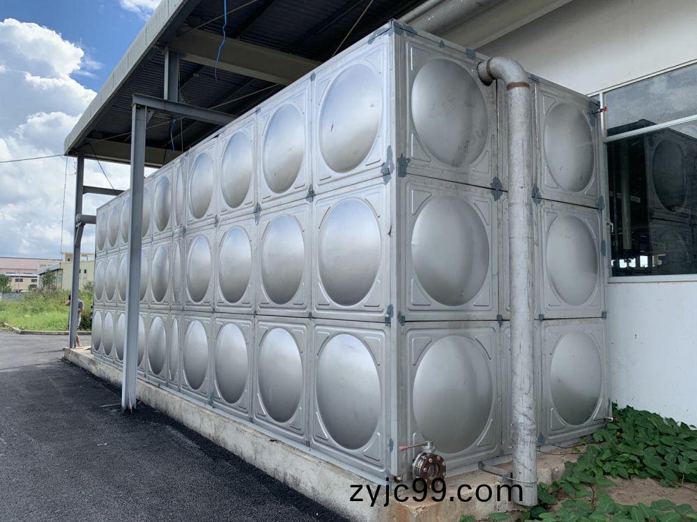 越(yue)南(nan)某某60噸輭化水工程