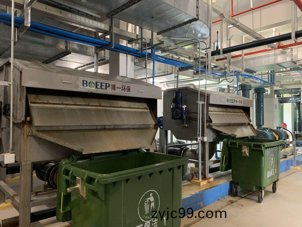 香港某某(mou)過濾(lv)係統(tong)